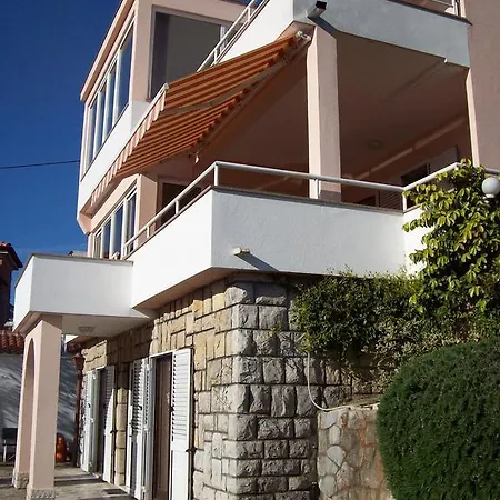 Vila Tarla