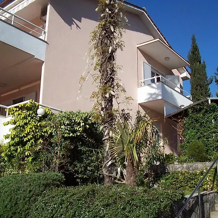 Apartment Vila Tarla